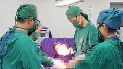 Xuyên đêm giông bão vượt biển, cấp cứu kịp thời sản phụ nguy kịch từ đảo Thắng Lợi