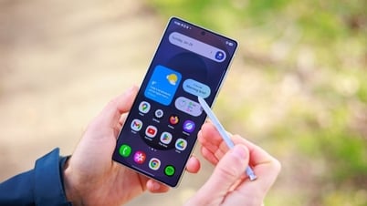 Samsung Galaxy S26 Ultra sẽ tăng kích thước màn hình