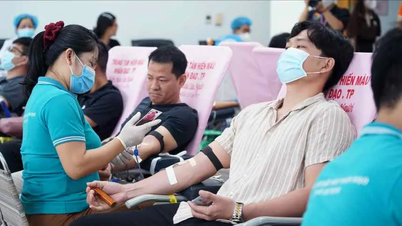 TPHCM: Kho máu dự trữ cạn dần, ngành y tế họp khẩn tìm nguồn cung