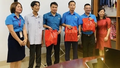 Tăng cường vai trò chủ động của công đoàn cơ sở