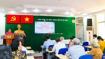 Lãnh đạo LĐLĐ TPHCM gặp mặt Khối Công vận - Công đoàn hưu trí