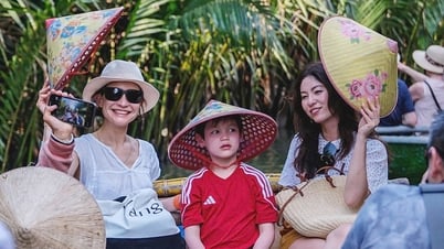 12,2 triệu lượt khách quốc tế đến Việt Nam, cao hơn cả 'thời hoàng kim'
