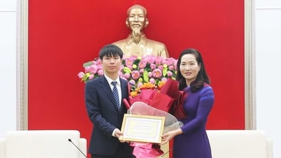 Học sinh đoạt huy chương đồng kỳ thi Olympic tin học quốc tế nhận thưởng 400 triệu đồng