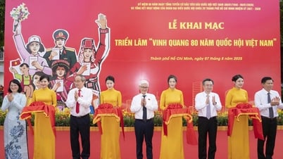 Khai mạc triển lãm ảnh “Vinh quang 80 năm Quốc hội Việt Nam”