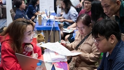 Du học thời siết chặt chính sách: Trường nước ngoài tìm cách thu hút học sinh Việt