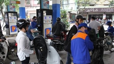 Giá dầu hỏa và diesel cùng đi xuống, hai mặt hàng xăng tiếp tục tăng nhẹ