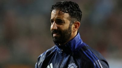 Siêu máy tính dự đoán Premier League: Bất ngờ thứ hạng của Man United và Tottenham