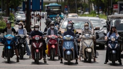 Khoa học đằng sau việc chọn quần áo trong ngày nắng nóng gay gắt