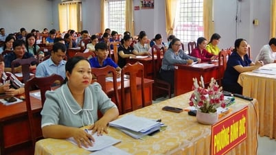 Phường Bình Đức tập huấn hướng dẫn thực hiện thủ tục hành chính trực tuyến