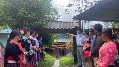 Đồng bào Mông ở Hồ Sì Pán gìn giữ hồn cốt dân tộc