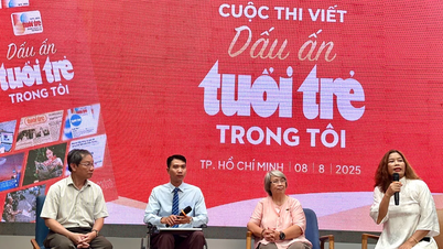 Trao giải cuộc thi viết "Dấu ấn Tuổi Trẻ trong tôi"