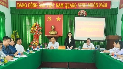 Đề nghị bổ sung nhân lực còn thiếu tại trung tâm và các trạm y tế