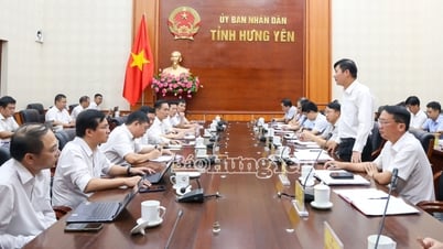 Đồng chí Phó Chủ tịch UBND tỉnh Nguyễn Lê Huy tiếp và làm việc với Tổng Công ty Truyền tải Điện Quốc gia