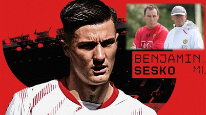MU chi 85 triệu euro mua Sesko, cựu trợ lý của Sir Alex Ferguson buông lời cay đắng