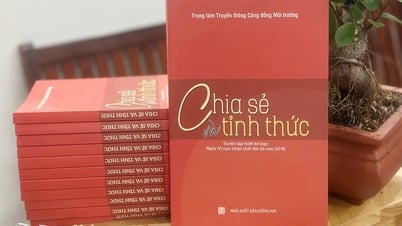'Chia sẻ và tỉnh thức' - kết nối cộng đồng bằng nghệ thuật thị giác