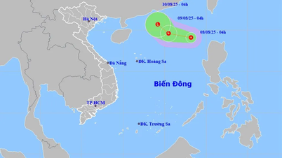 Biển Đông có áp thấp nhiệt đới