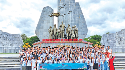 La patrie dans le cœur des jeunes Vietnamiens d'outre-mer