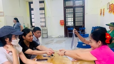 Quà Tết Độc lập - sáng ngời tinh thần đại đoàn kết dân tộc