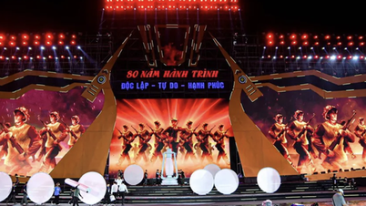 Live: Program seni nasional khusus "80 tahun perjalanan Kemerdekaan - Kebebasan - Kebahagiaan"