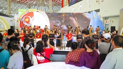 Experience national cultural identity at the Exhibition of 80 years of national achievements