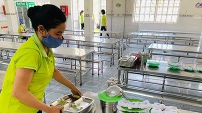لا توجد سياسة لدى إدارة التعليم والتدريب في لام دونج لتعليق الدراسة في المدارس الداخلية مؤقتًا للعام الدراسي 2025-2026.