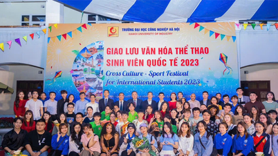 កម្មវិធីបណ្តុះបណ្តាលភាសាអង់គ្លេសចម្រុះនៅ HaUI - ការរៀបចំសមាហរណកម្មសម្រាប់មនុស្សជំនាន់ក្រោយ