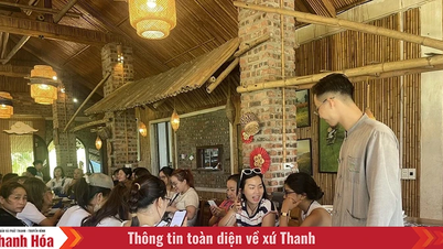 Kawasan Ekowisata Komunitas Pu Luong ramai dikunjungi pengunjung