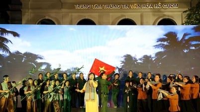 Hoan Kiem រៀបចំសកម្មភាពវប្បធម៌ និងសិល្បៈប្លែកៗជាច្រើន ដើម្បីបម្រើប្រជាជន។