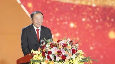 Menteri Nguyen Van Hung: Ketika musik dimainkan, hati orang-orang akan bersatu untuk bergandengan tangan dalam solidaritas membangun negara.