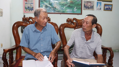 Tấm gương người cao tuổi tận tụy với công việc