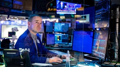 Ο S&P 500 αγγίζει νέο υψηλό καθώς οι επενδυτές αναμένουν τα οικονομικά στοιχεία των ΗΠΑ