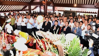ពិធី​អុជ​ធូប​រំលឹក​ខួប​លើក​ទី​៥៦​នៃ​ការ​សោយ​ទិវង្គត​របស់​លោក​ប្រធានហូជីមិញ