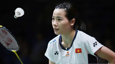 Thuy Linh szoros küzdelemben legyőzte világranglista-vezető ellenfelét, ezzel megmentve a vietnami tollaslabdázók helyzetét a 2025-ös Vietnam Openen.