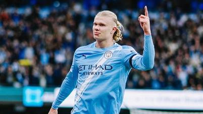 Haaland lập cú đúp, Man City vùi dập MU