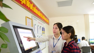 នៅឆ្នាំ 2025 40% នៃចំនួនប្រជាជនពេញវ័យនឹងប្រើប្រាស់សេវាសាធារណៈតាមអ៊ីនធឺណិត។