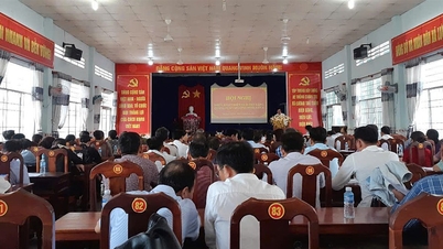 ឃុំ​ហ្លួង​ត្រាន់៖ បើក​យុទ្ធនាការ​បំផ្លាញ​កូន​ដង្កូវ​ទឹក​មូស ដើម្បី​ការពារ​ជំងឺ​គ្រុនឈាម