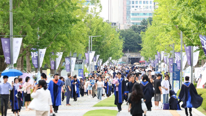 韓国は大学卒業率でトップ
