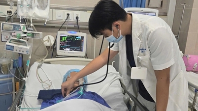 Hà Nội: Uống nhầm thuốc cai nghiện, cụ bà nguy kịch không thể tự thở