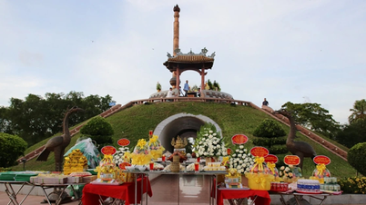 Herdenkingsceremonie voor martelaren van de oude citadel van Quang Tri