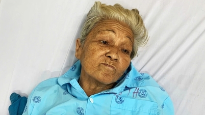 The old lady selling corn is seriously ill and alone in the hospital, and needs relatives to come urgently.