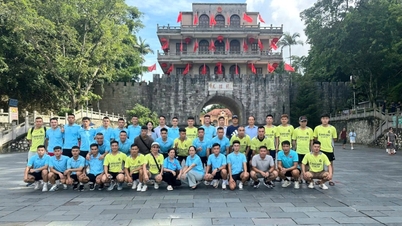 Participate in the 2025 Vietnam - China Friendship Football Tournament in Pingxiang, Guangxi, China