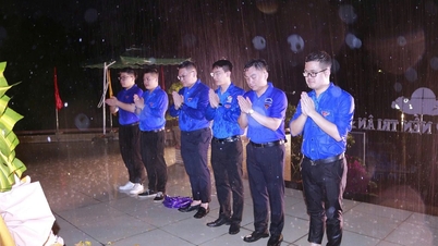 محکمہ داخلہ کے نوجوان جنوب کی آزادی کی 50 ویں سالگرہ اور قومی اتحاد کے دن کی تقریبات میں سرگرمی سے حصہ لے رہے ہیں۔