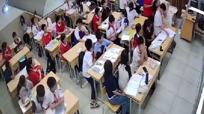 Kebenaran tentang klip pelajar darjah 7 menarik rambut guru dan menolaknya ke dalam kelas