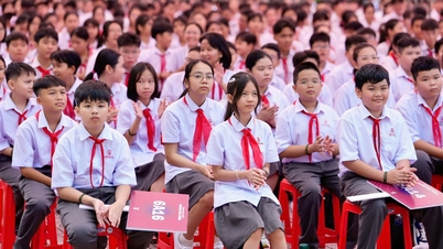 Hiệu trưởng bị xử lý kỷ luật nếu thực hiện sai các khoản thu