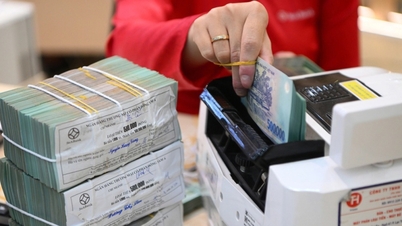 Kârı olmayan ve %3'ün üzerinde kötü alacak oranına sahip bankalar hala listeleniyor