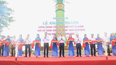 Perasmian Tapak Memorial di mana 16 sukarelawan belia meninggal dunia di terminal feri Long Dai