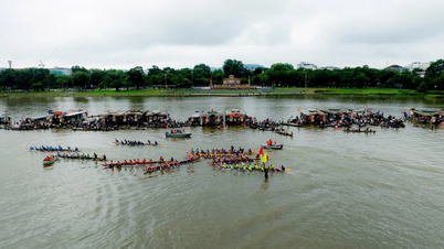 Bootsrennen auf dem Parfümfluss stehen im Einklang mit dem Geist der Feierlichkeiten zum 80. Jahrestag des Nationalfeiertags