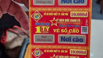 Scratch off lottery tickets with immediate results, winning up to 1 billion VND