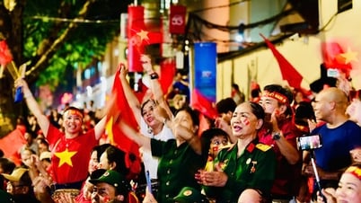 ទីក្រុងហាណូយមានភាពអ៊ូអរដើម្បីស្វាគមន៍ទិវាជាតិ 2 កញ្ញា