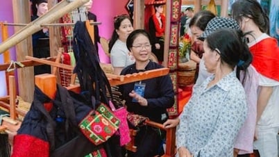 Kéo dài thời gian triển lãm “80 năm hành trình Độc lập - Tự do - Hạnh phúc” đến ngày 15/9 - Báo Cao Bằng điện tử